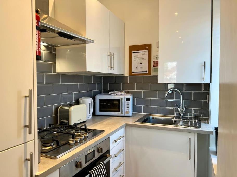 Fantastic Apartment At Graham Court Worcester